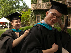 Commencement fixing gown