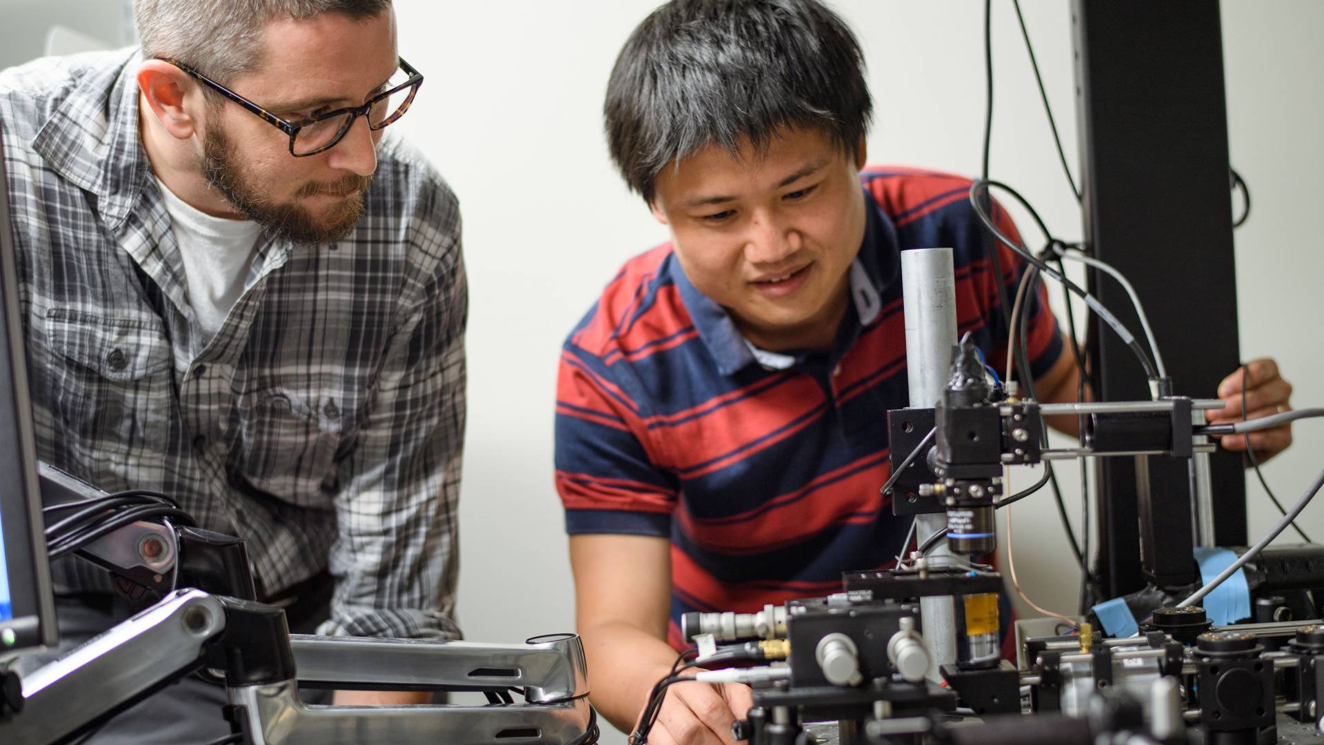 Clifford Brangwynne and Ming-Tzo Wei