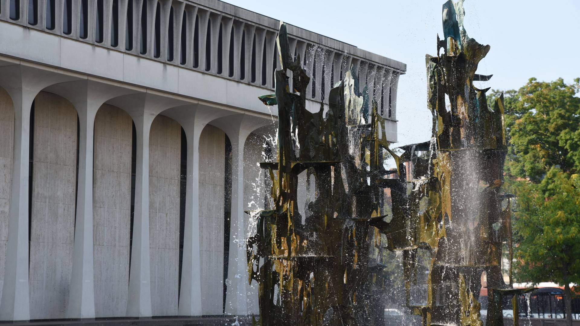 Fountain in Scudder Plaza