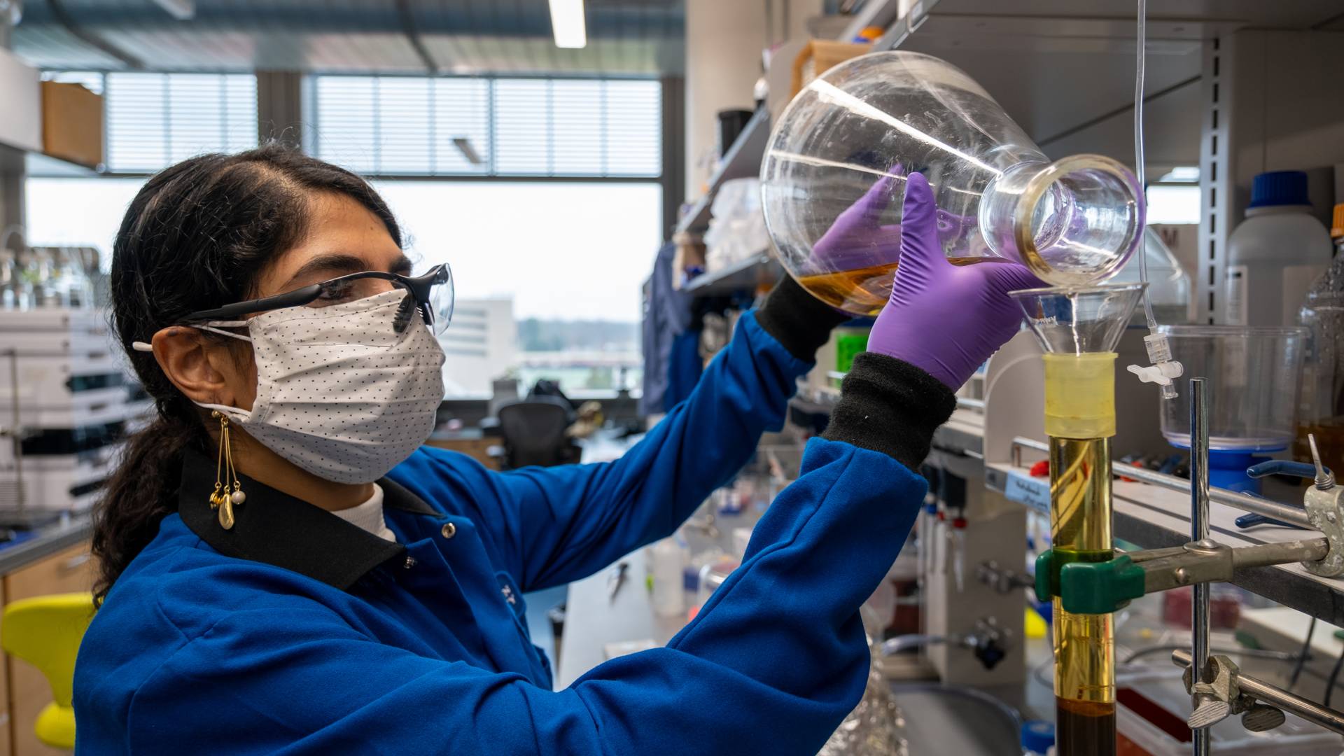 Maryam Elfeki, a postdoctoral researcher in the lab