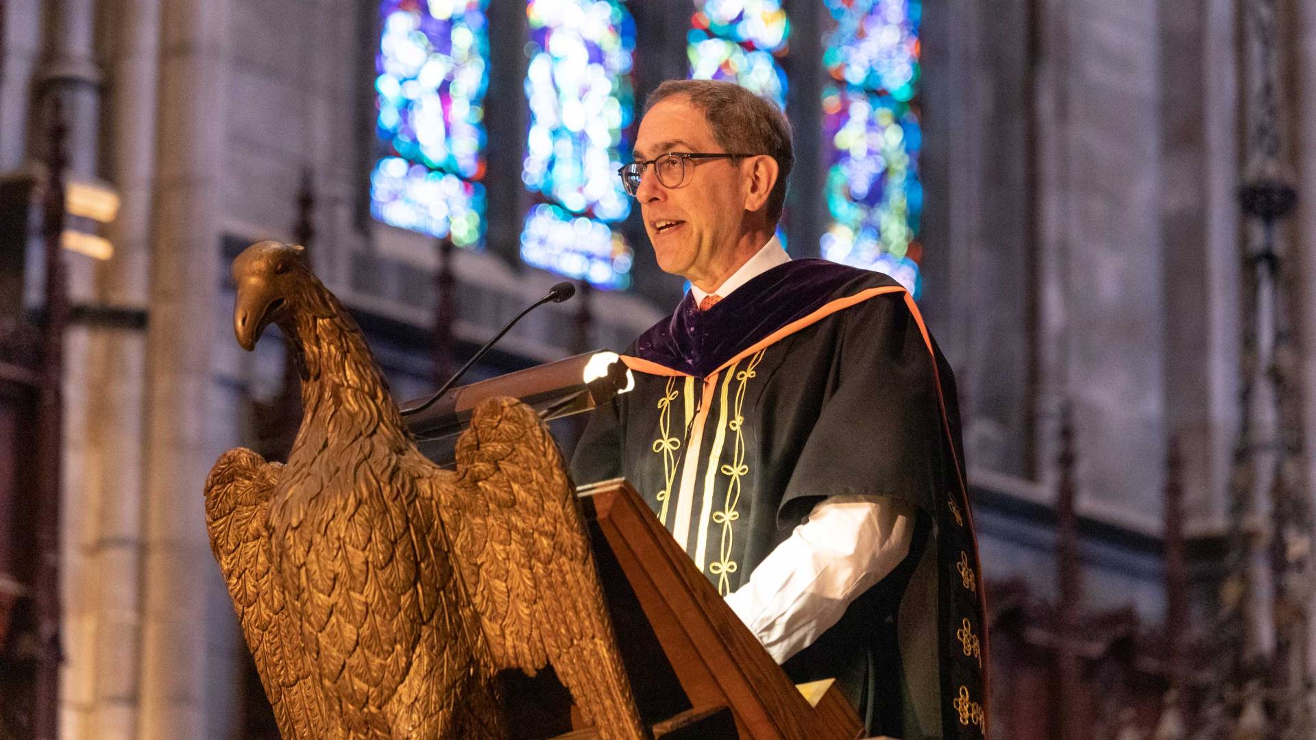Eisgruber at the podium