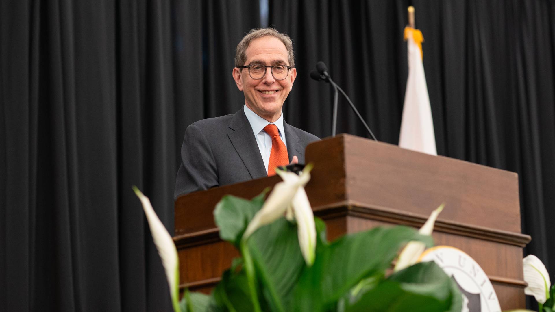 Christopher Eisgruber addresses the crowd