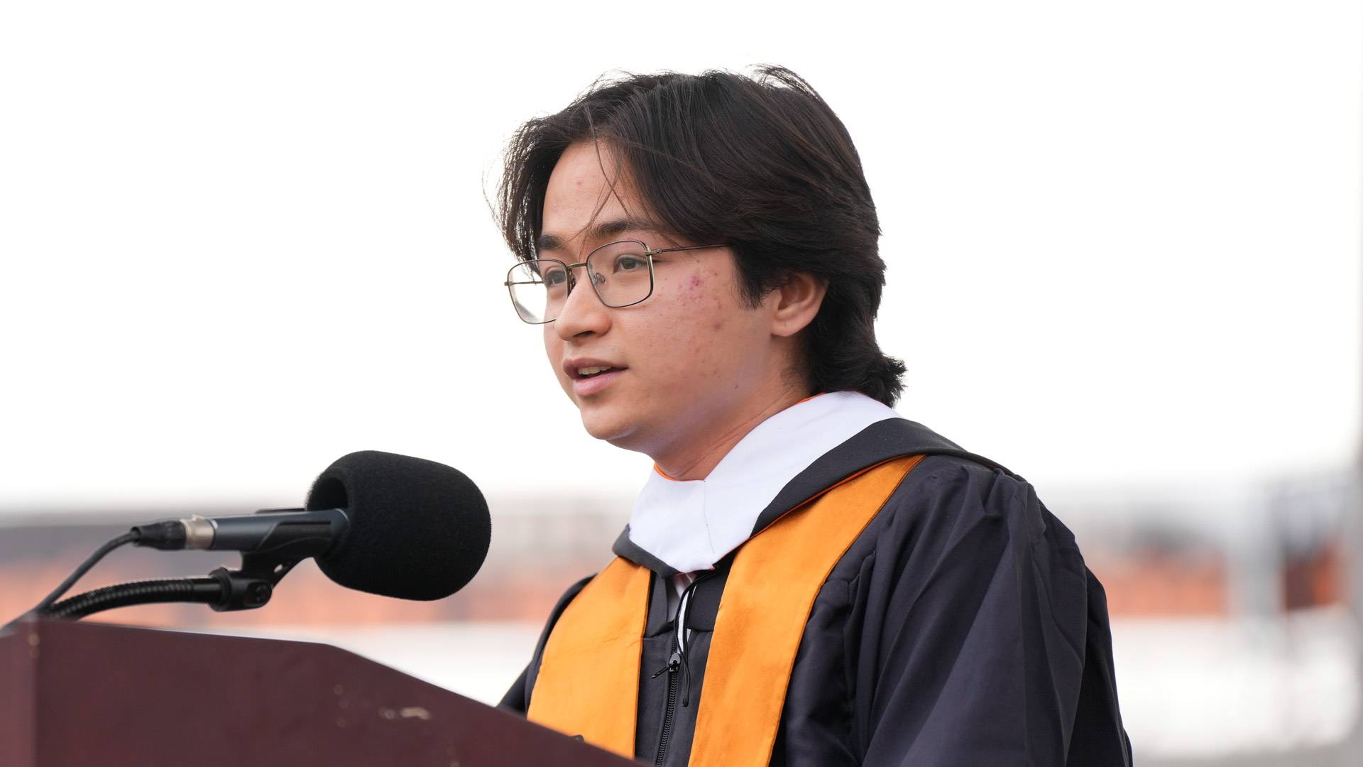 Valedictorian Daniel Yu