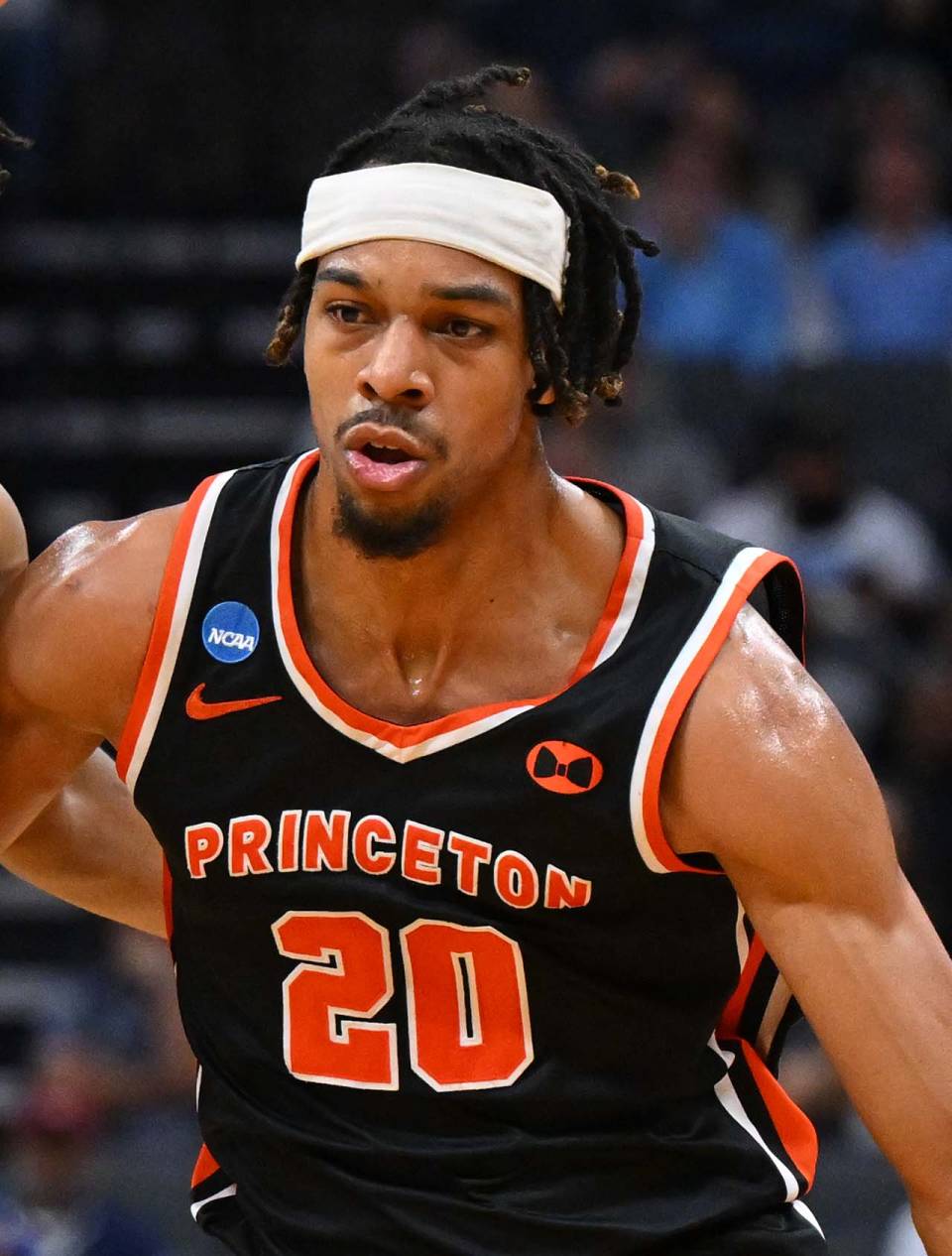 Tosan Evbuomwan dribbling the ball