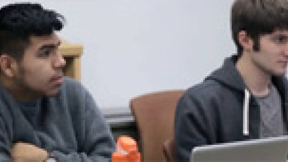 Spanish + Portuguese multimedia