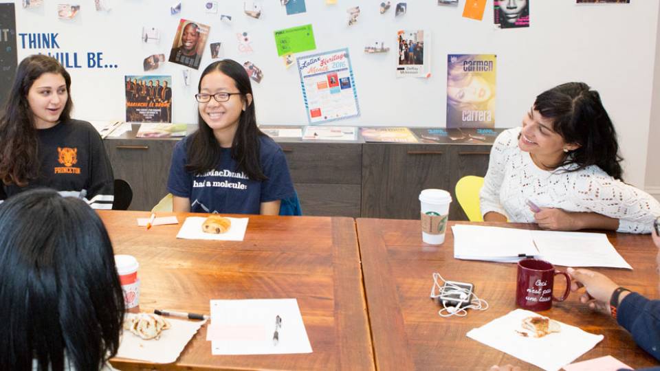 Scholars Institute Fellows Program (SIFP) students with Nimisha Barton