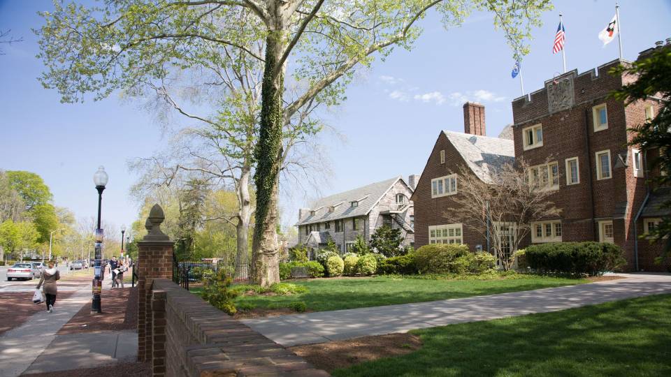 Eating Clubs on Prospect AVenue