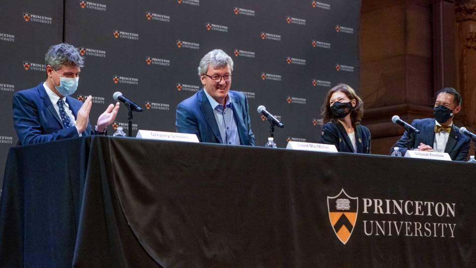 Gregory Scholes, David MacMillan, Debbie Prentice, Ben Chang on the dias