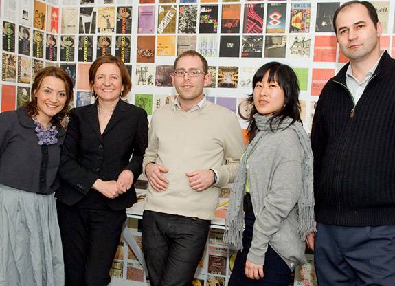 Colomina with students