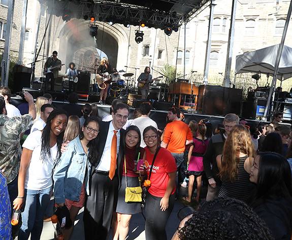 Installation CLE with students