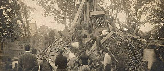 Bonfire Sunday noon historic