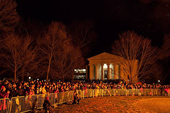 Bonfire Sunday night crowd