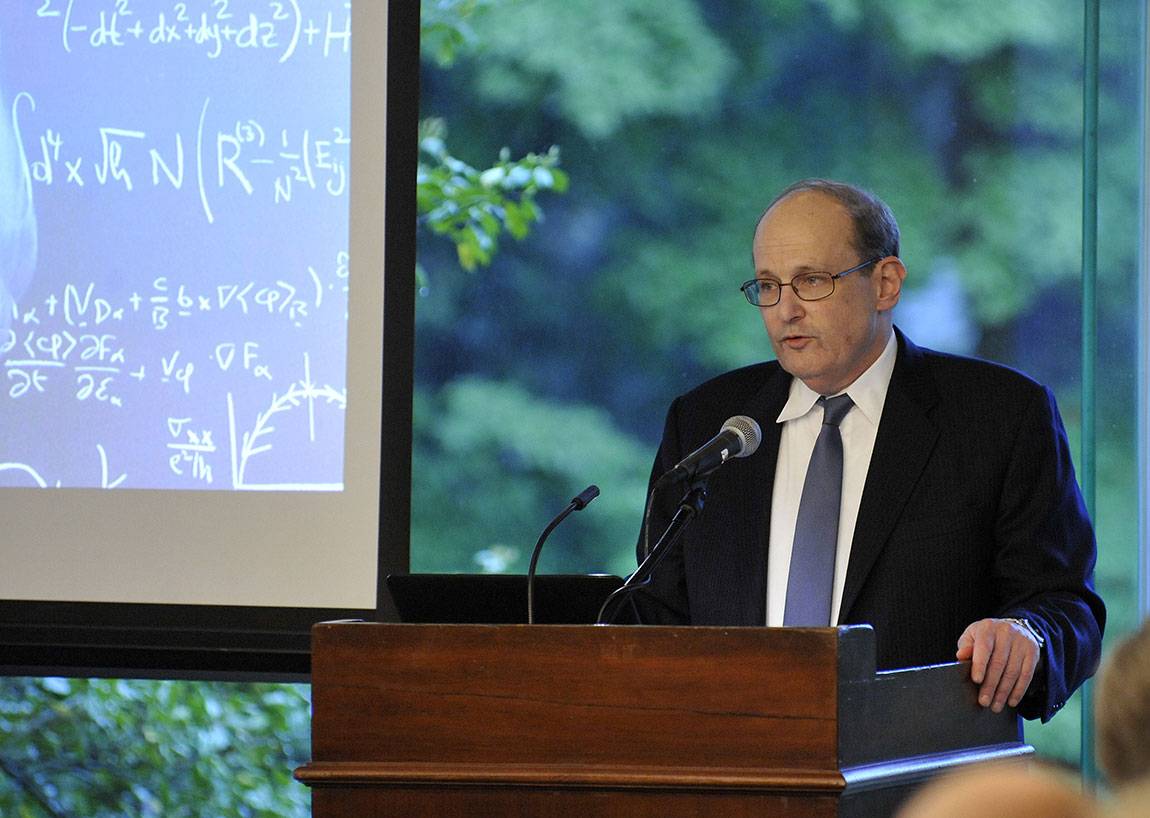 PCTS director Paul Steinhardt