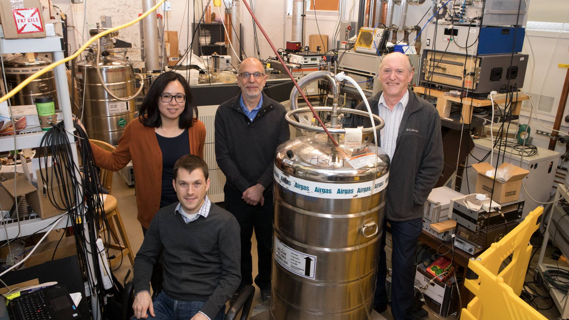 Nathalie de Leon, Jeffrey Thompson, Robert Cava, Stephen Lyon