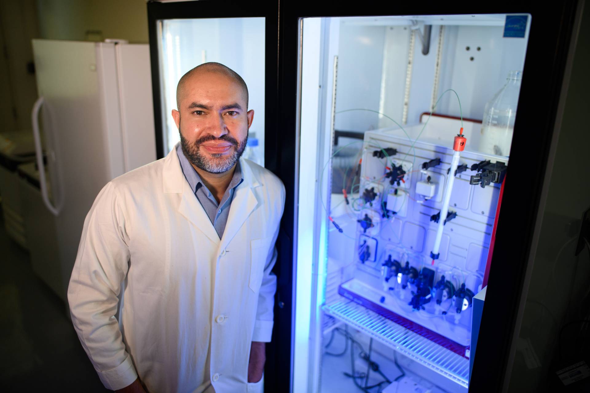 César Carrasco-López in the lab