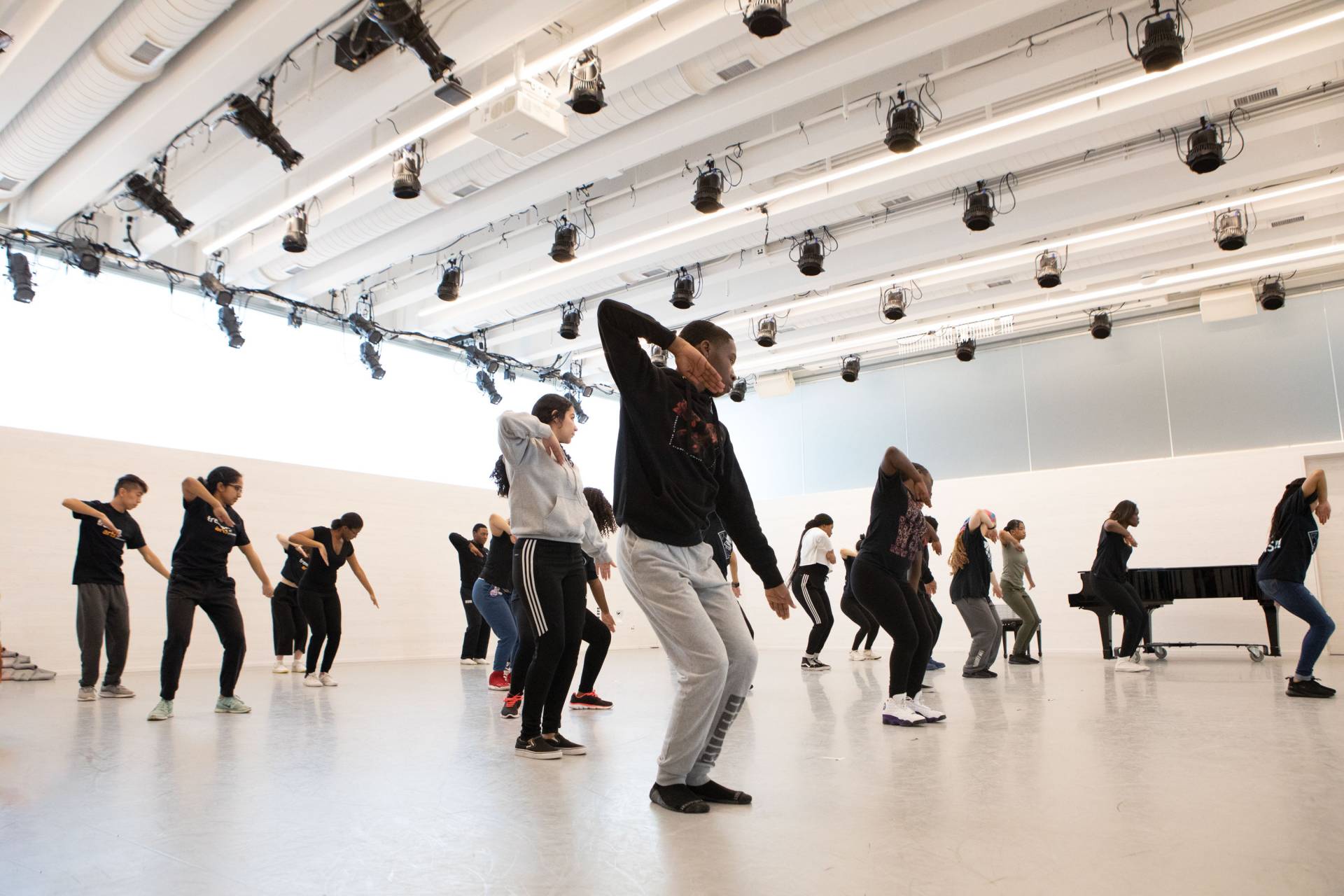 Highsteppers dance lesson in the Roberts Dance studio