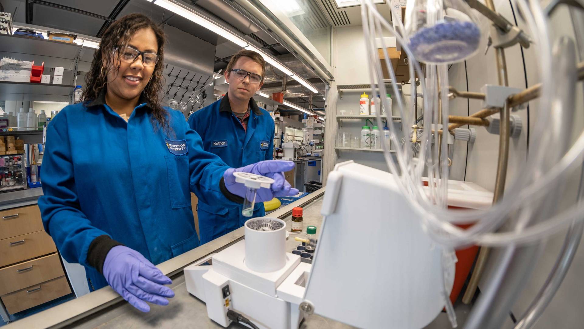 Cassidy Humphreys and Nate Dow in the MacMillan lab