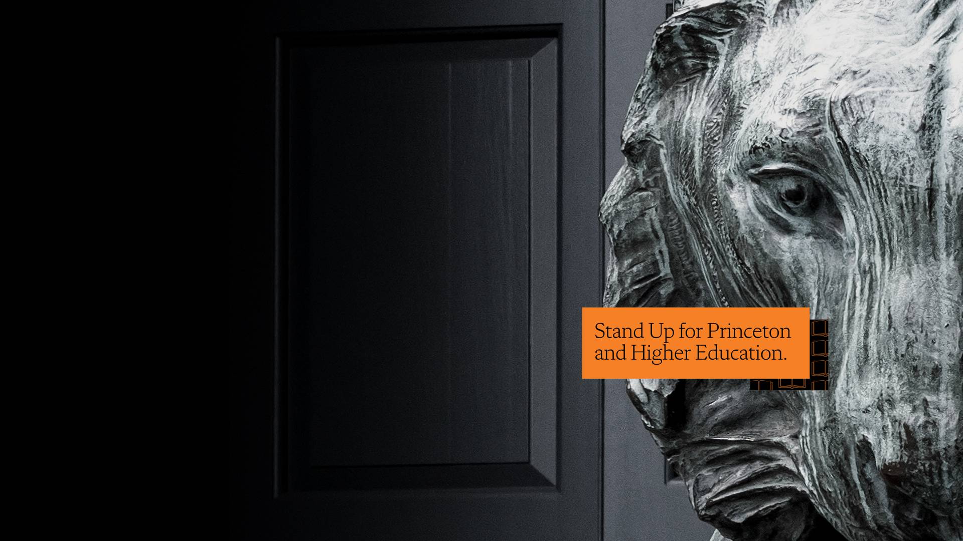 Tiger statue on the Princeton University campus