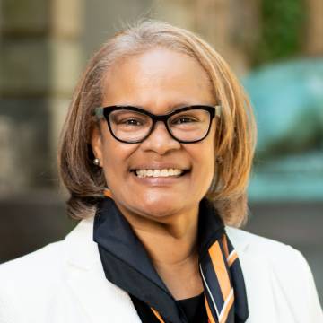 Portrait of Karen Richardson