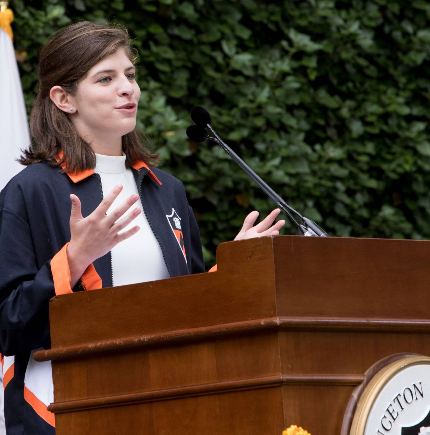Maddie Meyers at podium during Class Day 2017 ceremony