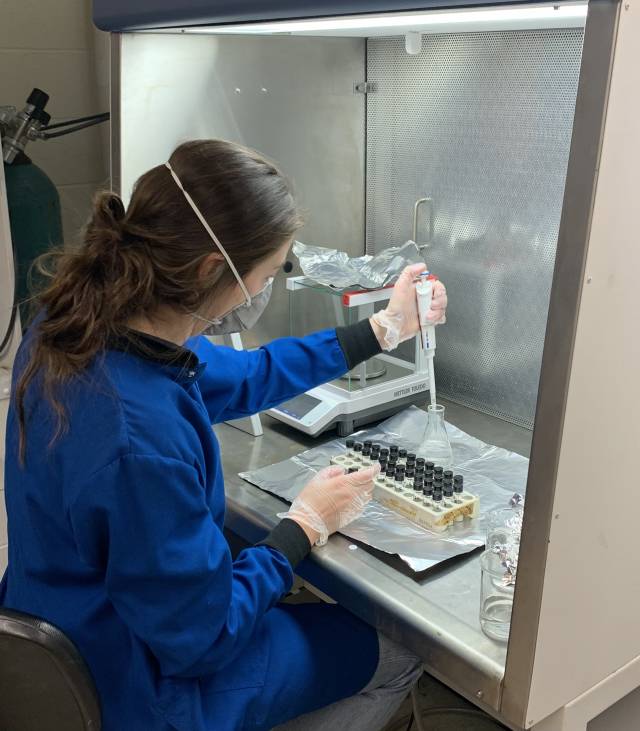 Ona Underwood in the lab